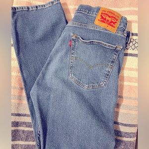 Men Levi jeans 36x32